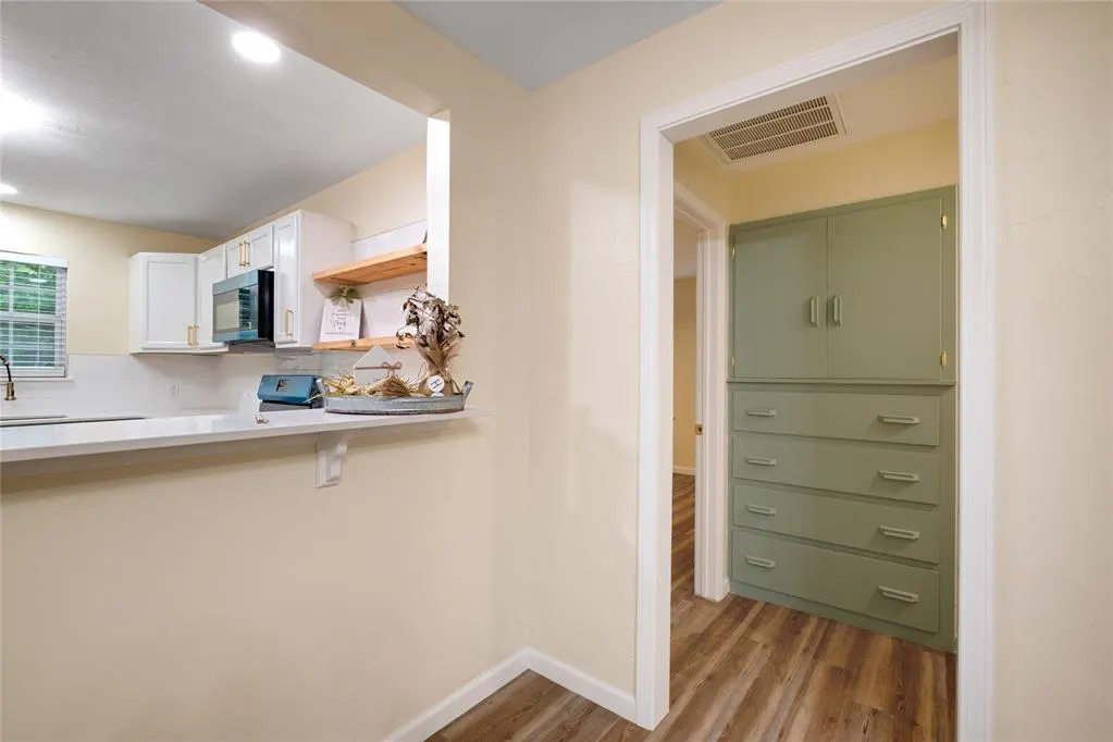Photo 21 — 709 SW Jefferson Avenue, Lawton, OK 73501