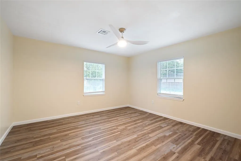 Photo 22 — 709 SW Jefferson Avenue, Lawton, OK 73501