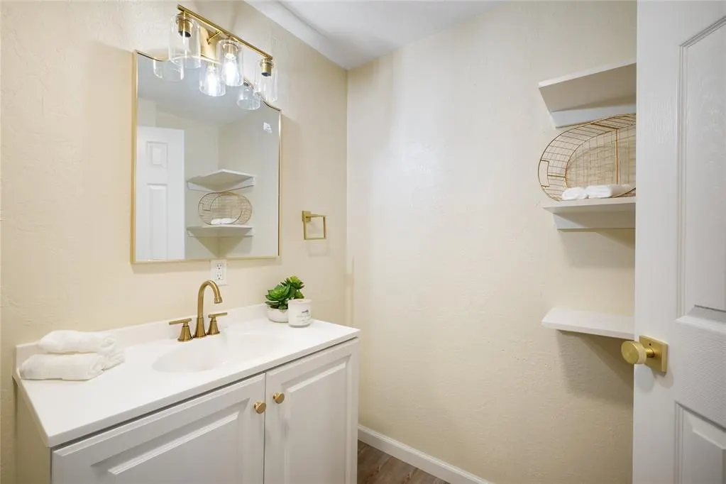 Photo 31 — 709 SW Jefferson Avenue, Lawton, OK 73501