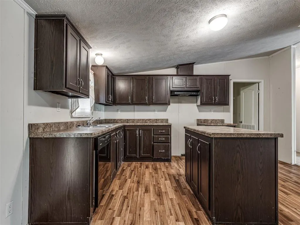 Photo 13 — 355370 E 970 Road, Sparks, OK 74869