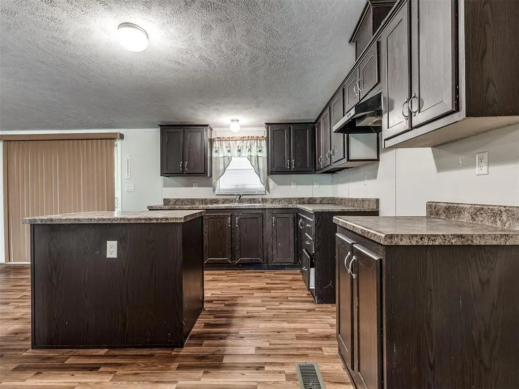 Photo 14 — 355370 E 970 Road, Sparks, OK 74869