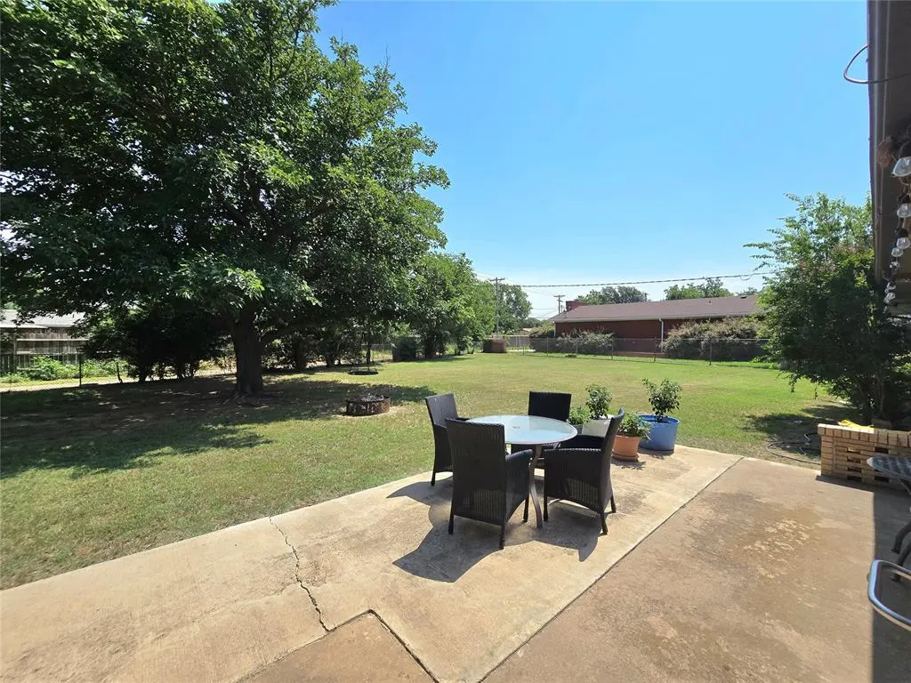Photo 29 — 2015 Willard Drive, Altus, OK 73521