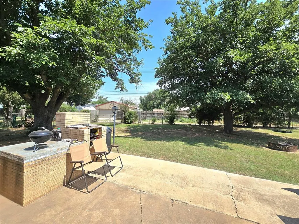Photo 30 — 2015 Willard Drive, Altus, OK 73521