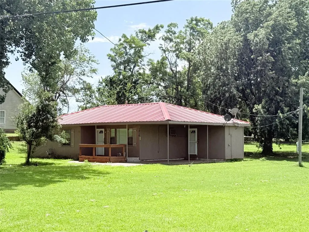 Photo 4 — 1210 Walnut Street, Ninnekah, OK 73067