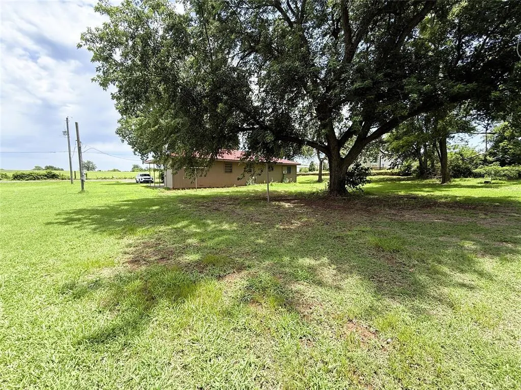 Photo 29 — 1210 Walnut Street, Ninnekah, OK 73067