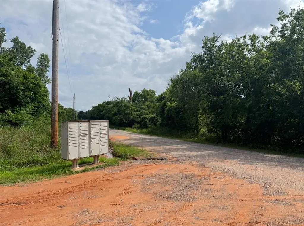 Photo 11 — 1 Rudolph Lane, Norman, OK 73026