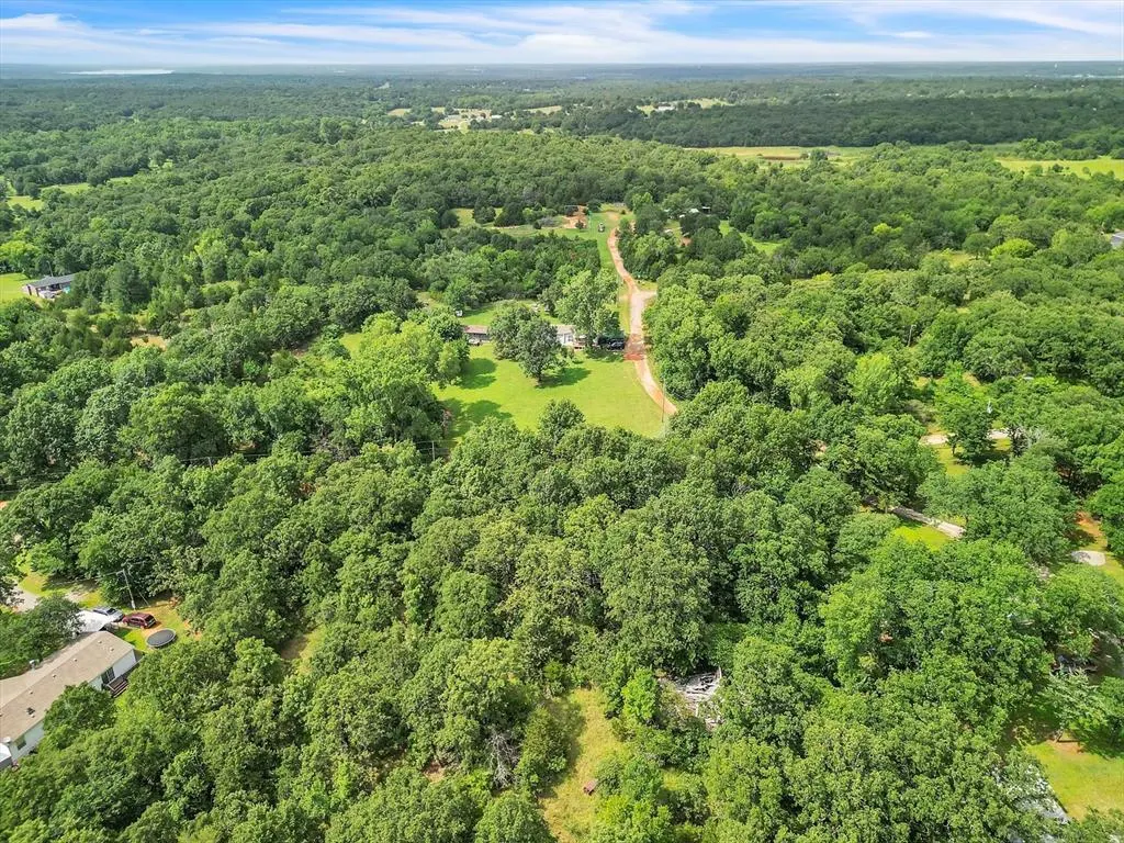 Photo 3 — 1 Rudolph Lane, Norman, OK 73026