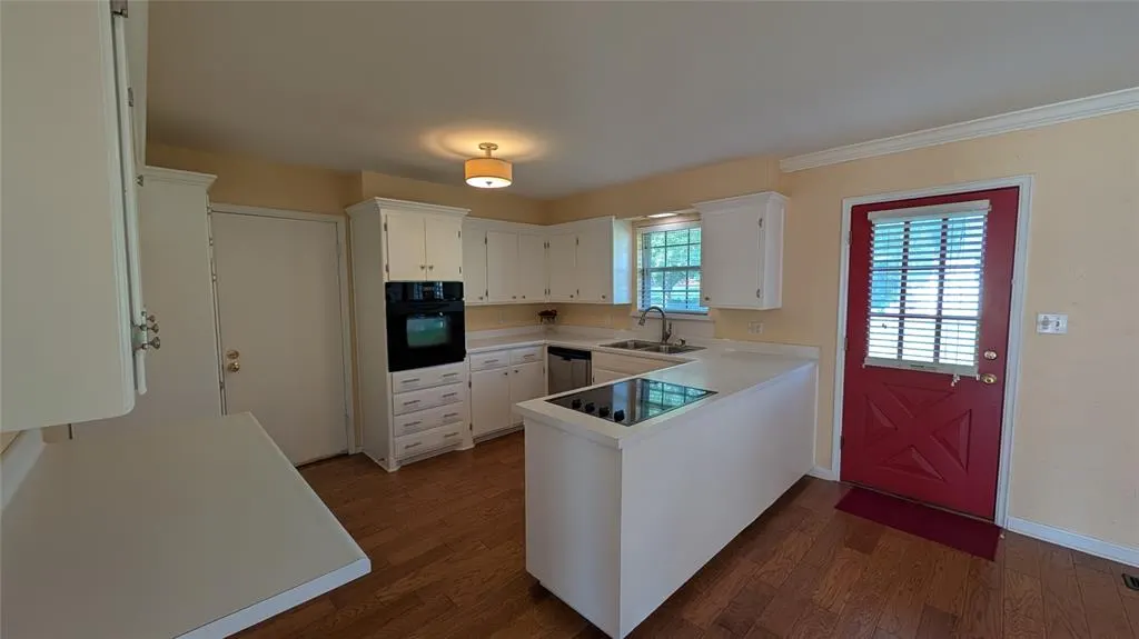Photo 9 — 3957 NW 58th Terrace, Oklahoma City, OK 73112