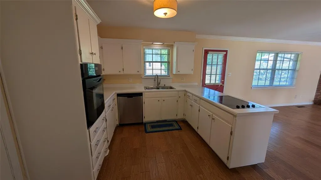Photo 10 — 3957 NW 58th Terrace, Oklahoma City, OK 73112