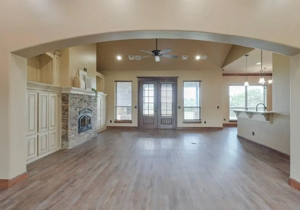 Photo 5 — 30202 Sleepy Hollow Drive, McLoud, OK 74851