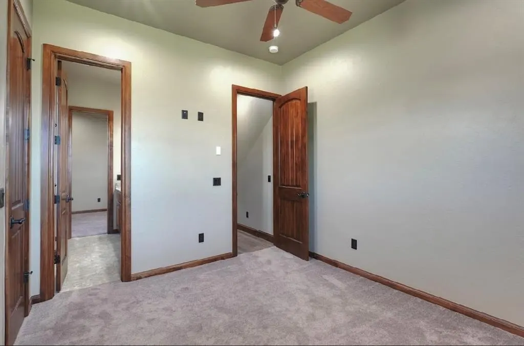 Photo 30 — 30202 Sleepy Hollow Drive, McLoud, OK 74851