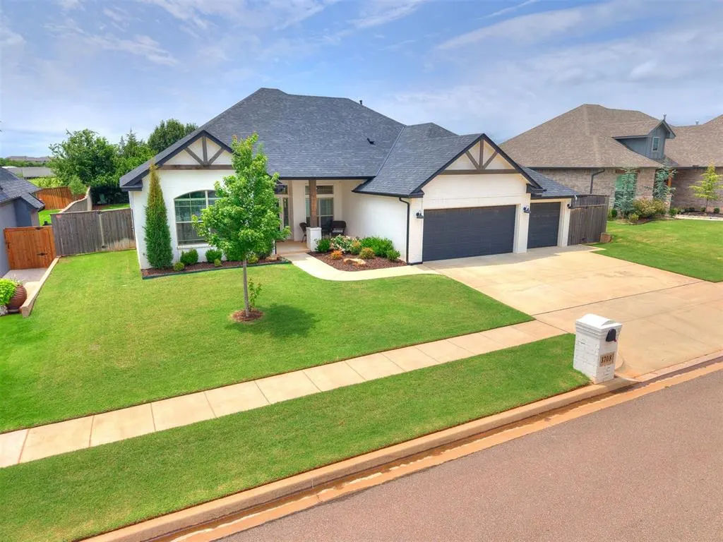 Photo 5 — 3708 Vintage Creek Drive, Norman, OK 73069
