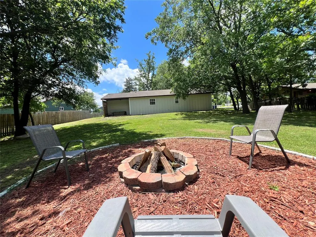 Photo 7 — 1620 Killingsworth Avenue, Seminole, OK 74868