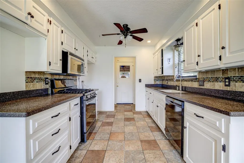 Photo 12 — 711 Westridge Terrace, Norman, OK 73069