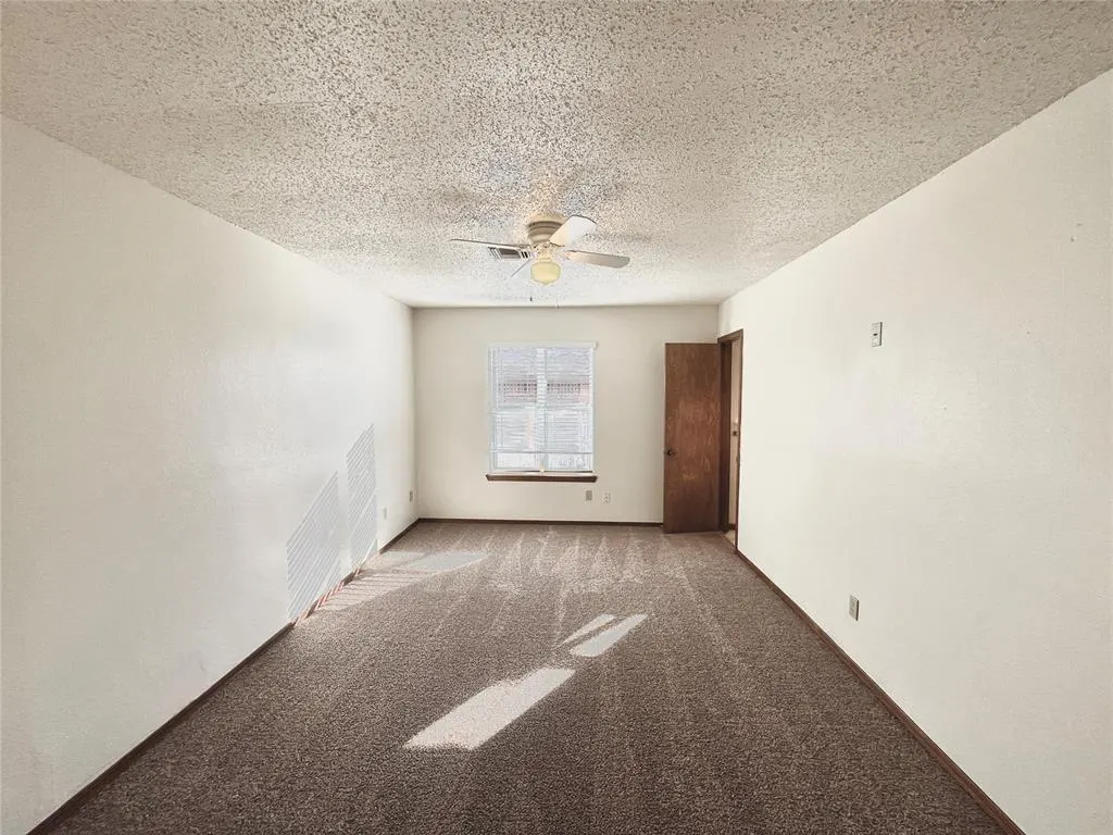 Photo 13 — 716 Smalley Drive, Norman, OK 73071