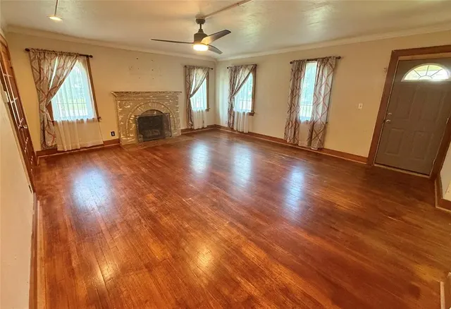 Photo 6 — 722 E Main Street, Sentinel, OK 73664