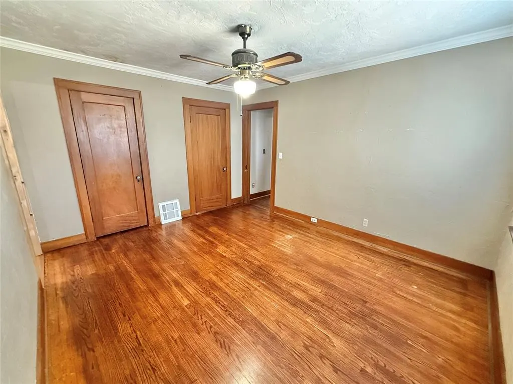 Photo 17 — 722 E Main Street, Sentinel, OK 73664