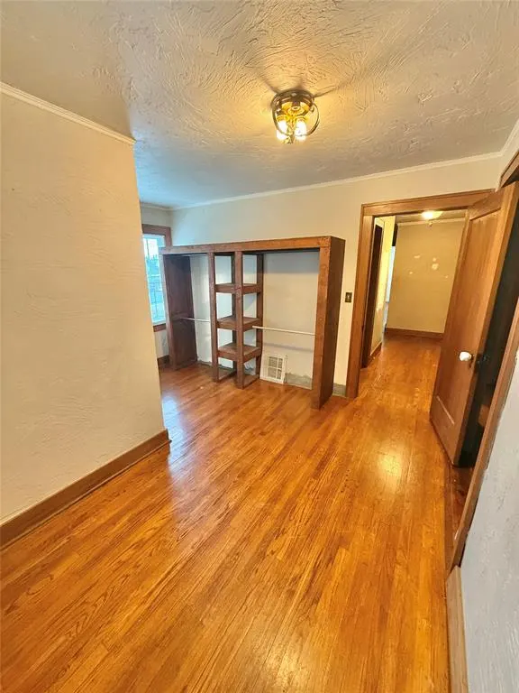 Photo 40 — 722 E Main Street, Sentinel, OK 73664