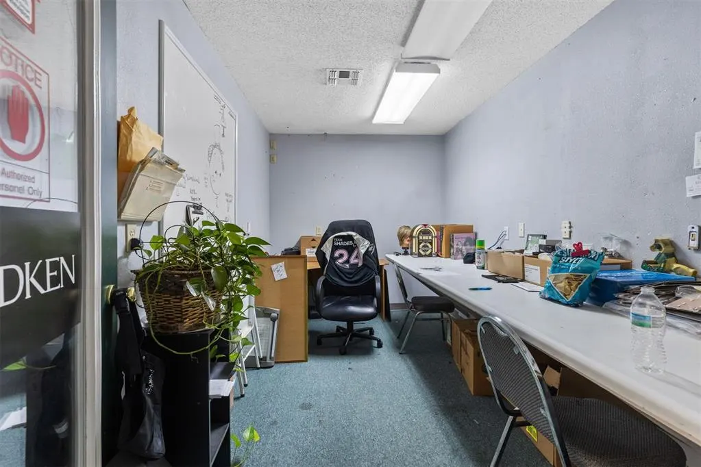 Photo 8 — 122 N 5th Street, Chickasha, OK 73018