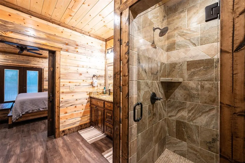 Photo 9 — 300 Bent Oak Trail, Broken Bow, OK 74728