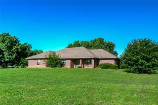 Sold home at 511 N Turner Road