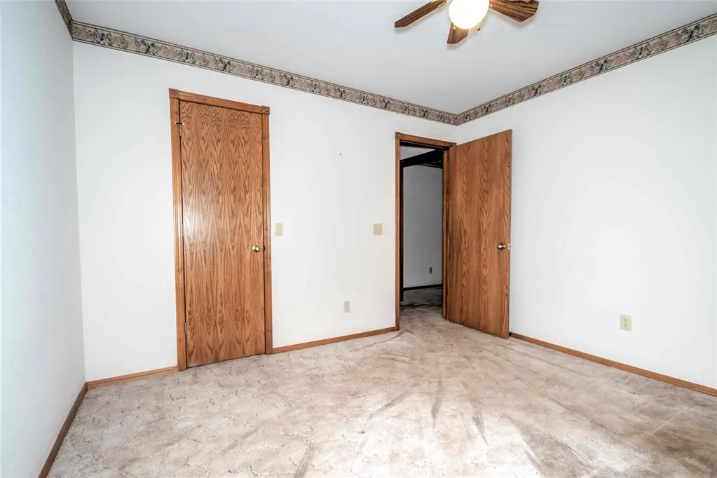 Photo 4 — 511 N Turner Road, Chandler, OK 74834