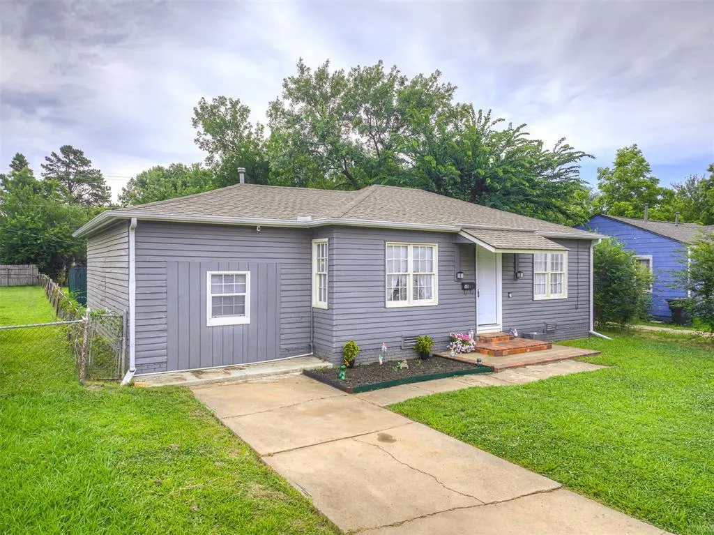 Front exterior — 518 E Lockheed Drive, Midwest City, OK 73110