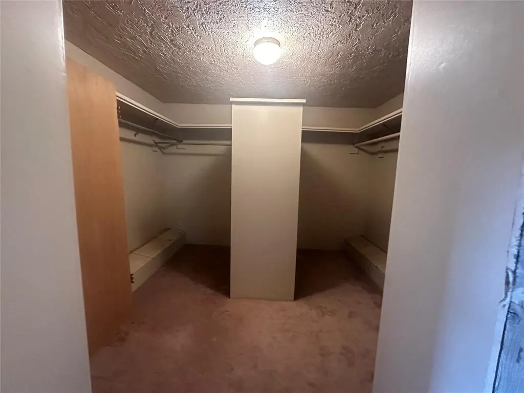 Photo 25 — 911 F Street, Snyder, OK 73566