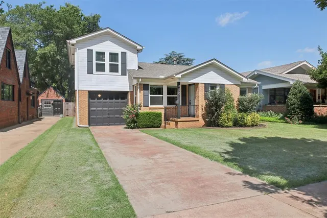 Photo 2 — 810 S Lahoma Avenue, Norman, OK 73069