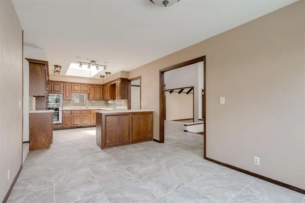 Photo 24 — 1615 Fox Hollow Ridge, Oklahoma City, OK 73131