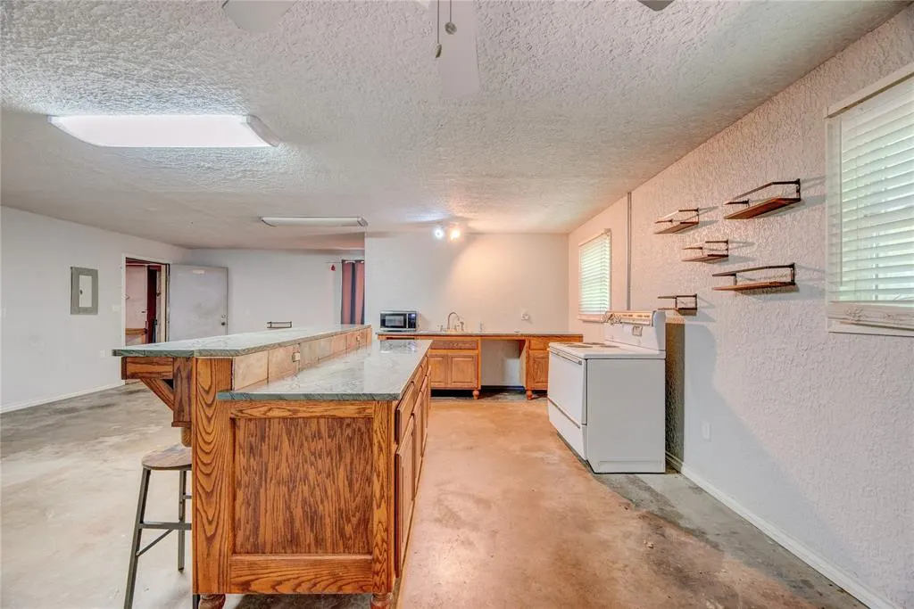 Photo 49 — 824 N Poplar Lane, Midwest City, OK 73130