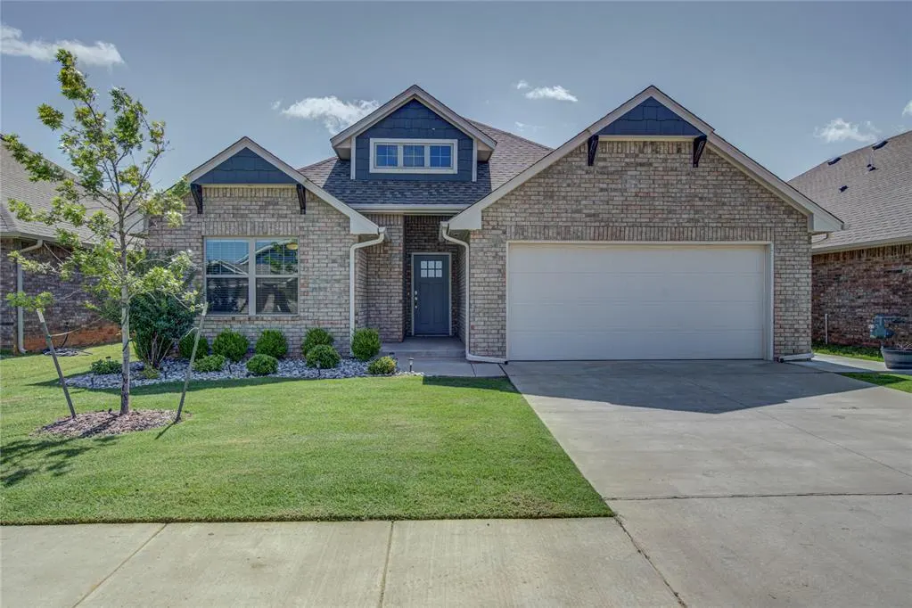 Front exterior — 3800 Palmetto Trail, Oklahoma City, OK 73179