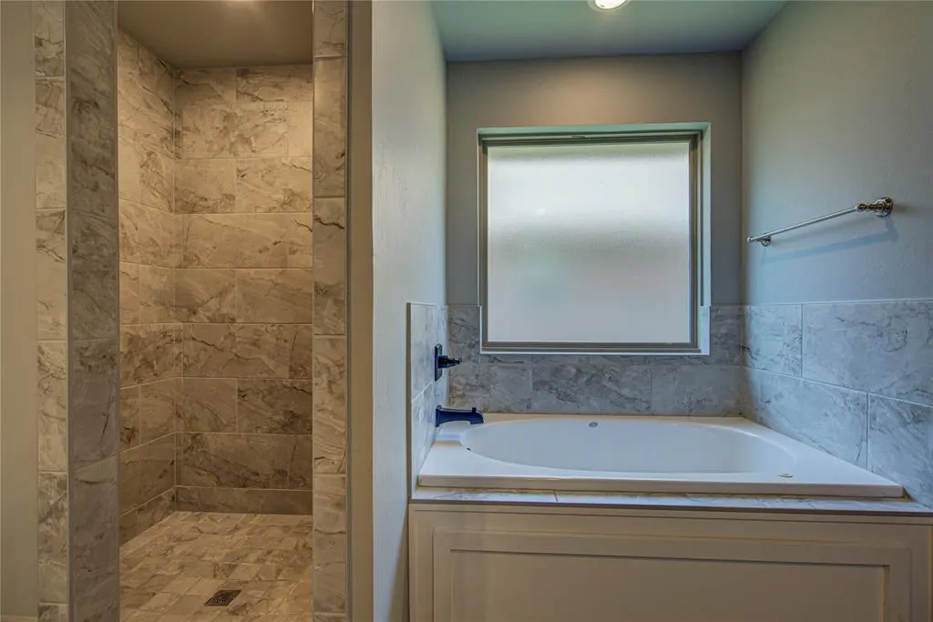 Photo 28 — 3800 Palmetto Trail, Oklahoma City, OK 73179