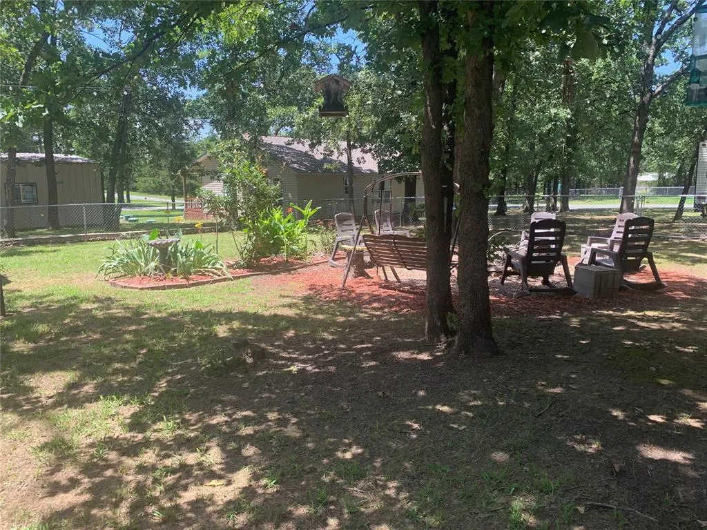 Photo 15 — 128 N Buffalo Street, Canadian, OK 74425