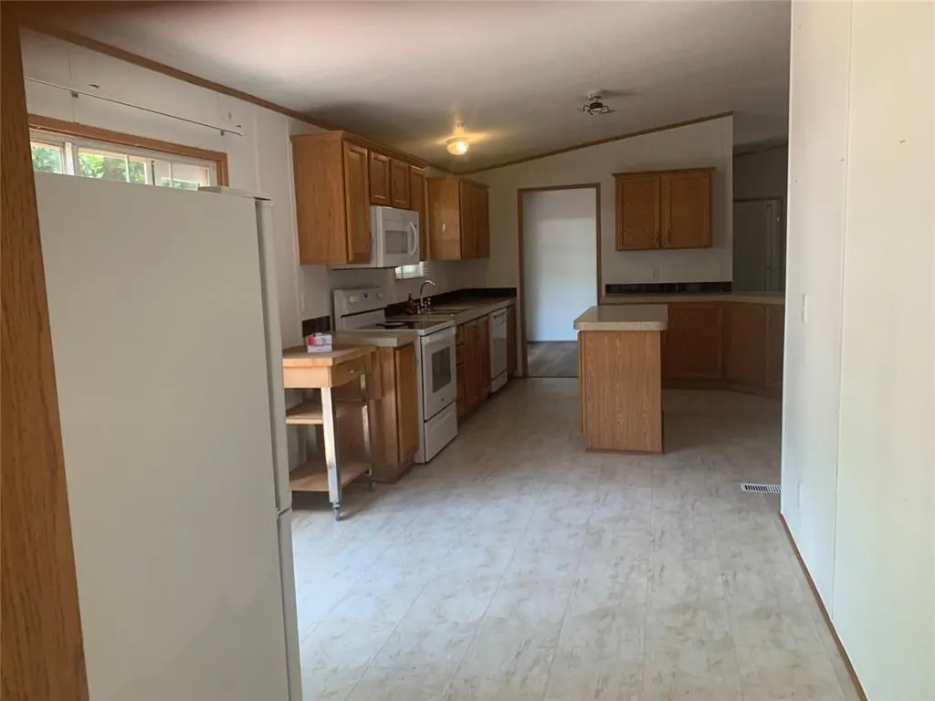 Photo 30 — 128 N Buffalo Street, Canadian, OK 74425