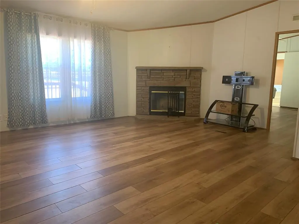 Photo 33 — 128 N Buffalo Street, Canadian, OK 74425