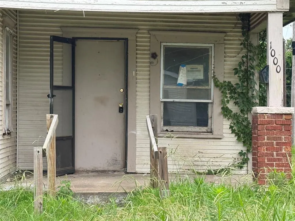 Photo 2 — 1000 S Dogwood Avenue, Okmulgee, OK 74447