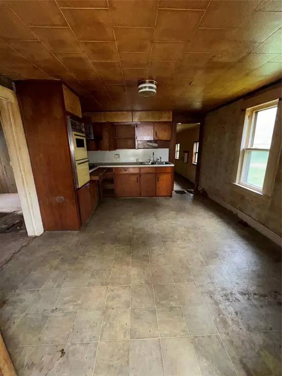 Photo 4 — 1000 S Dogwood Avenue, Okmulgee, OK 74447