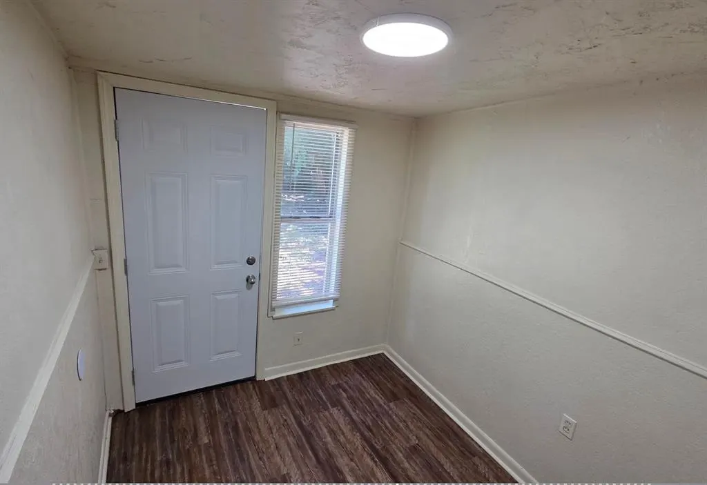 Photo 13 — 1325 SW 28th Street, Oklahoma City, OK 73108