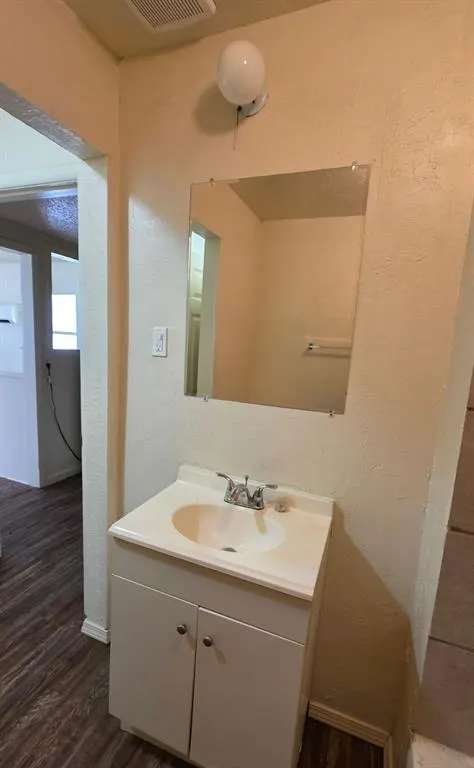 Photo 20 — 1325 SW 28th Street, Oklahoma City, OK 73108