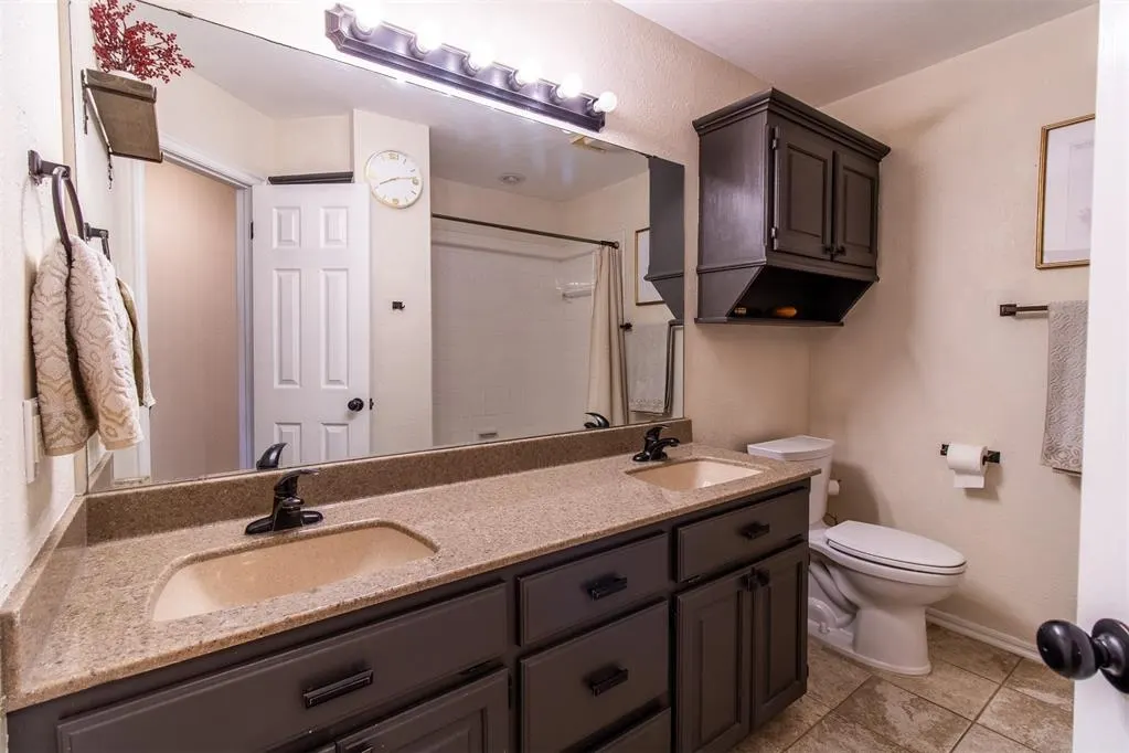 Photo 18 — 10517 SE 49th Street, Oklahoma City, OK 73150