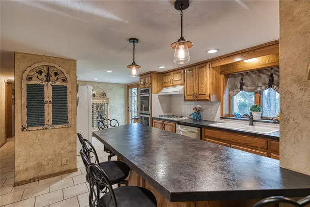 Photo 7 — 517 Garrett Street, Elk City, OK 73644