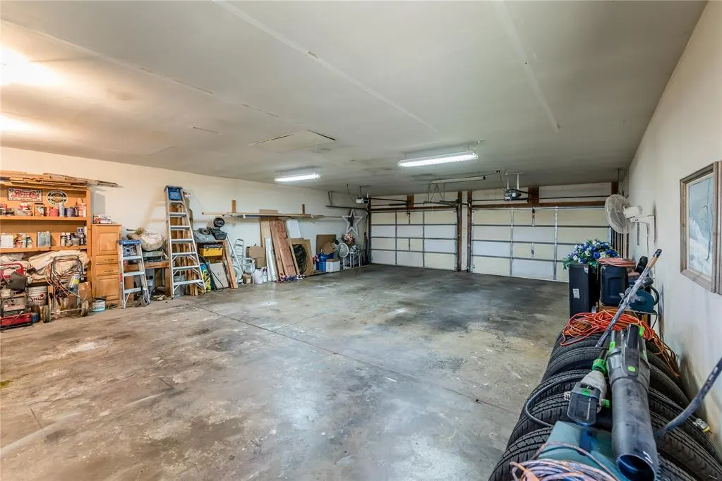 Photo 27 — 517 Garrett Street, Elk City, OK 73644