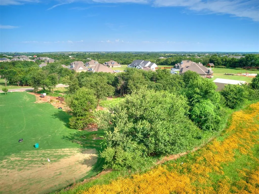Photo 3 — 13460 Blue Star Street, Edmond, OK 73025