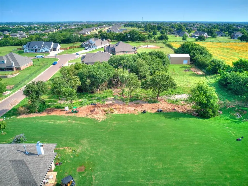 Photo 10 — 13460 Blue Star Street, Edmond, OK 73025