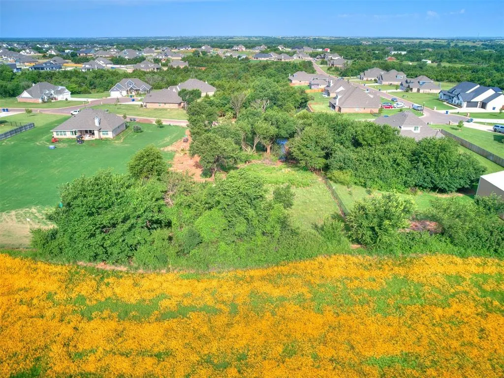 Photo 11 — 13460 Blue Star Street, Edmond, OK 73025