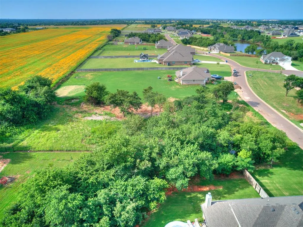 Photo 12 — 13460 Blue Star Street, Edmond, OK 73025
