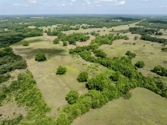 Photo 2 — 99126 N 3620 Road, Paden, OK 74860
