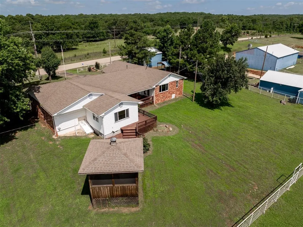 Photo 18 — 99126 N 3620 Road, Paden, OK 74860