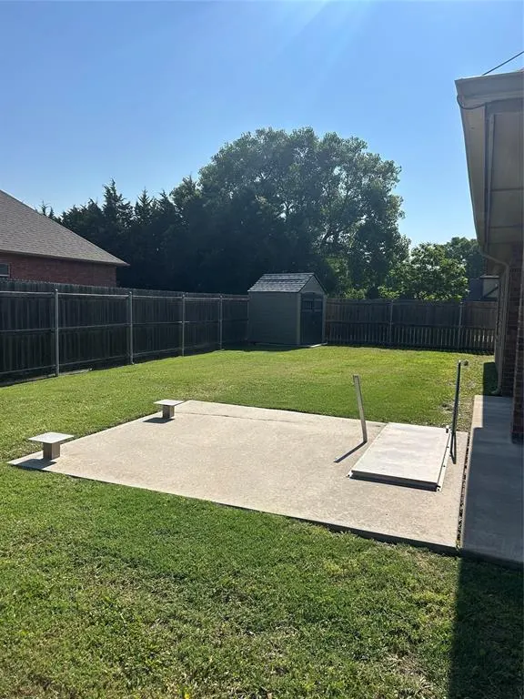 Photo 3 — 702 Bison, Enid, OK 73701